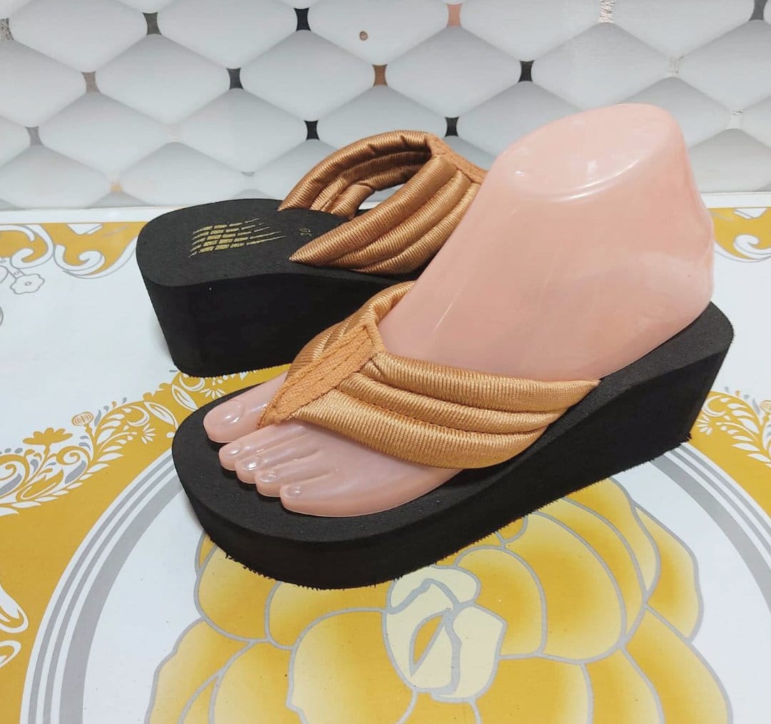 Simple slippers on sale